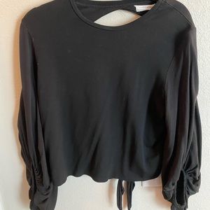 Tobi Top. Size Medium🖤